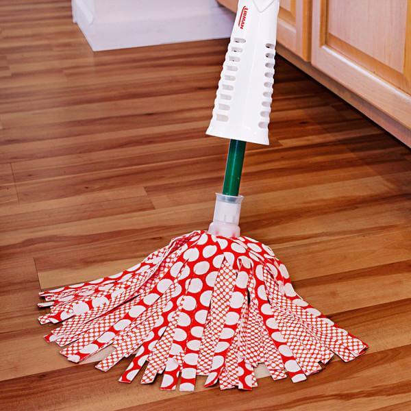 Cleaning Caddy  Lancelot Janitorial